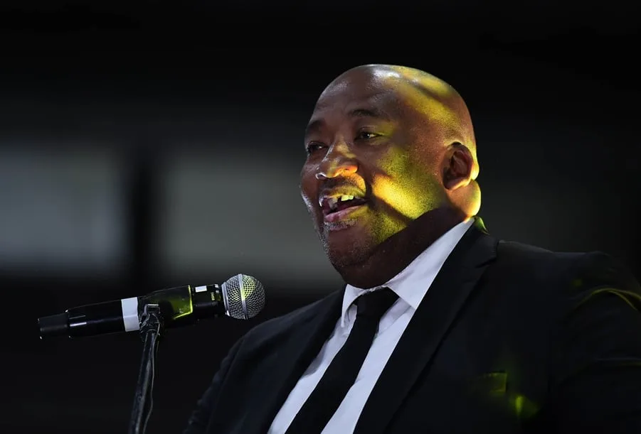 WATCH | ‘Apartheid legacy in our brains’: McKenzie slams Safa offering Mosimane less than Broos