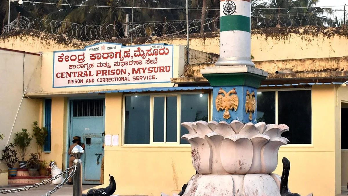 DGP conducts surprise inspection of Mysuru Central Prison
