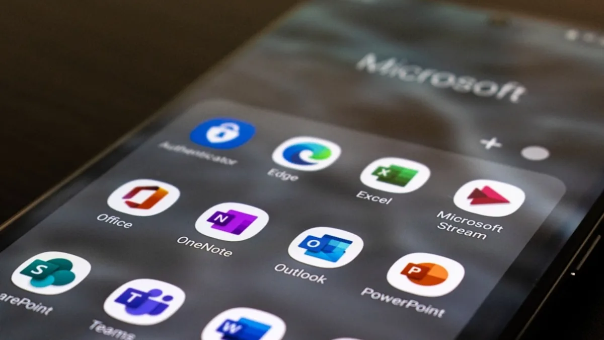 Microsoft Outlook down: Emails not working for thousands amid widespread outage