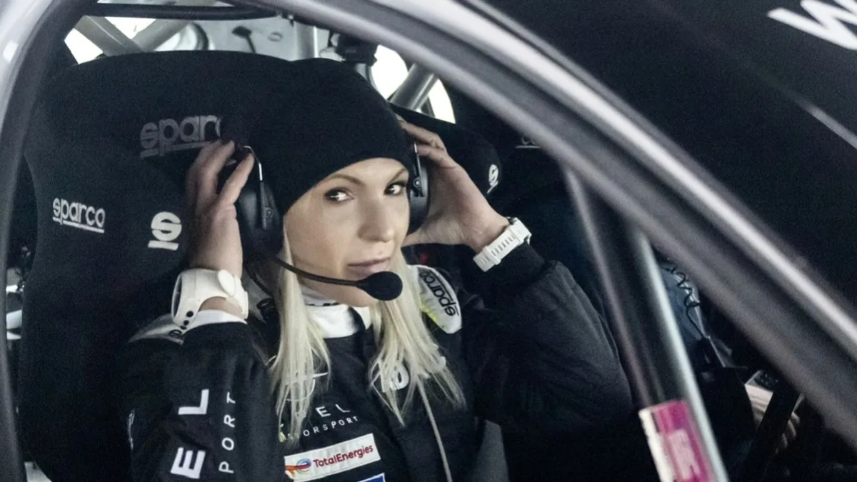 La copiloto del rally mortal de Mallorca rompe su silencio desde la UCI: "Sigo en cuidados intensivos con fracturas en las vértebras y una contusión hepática"