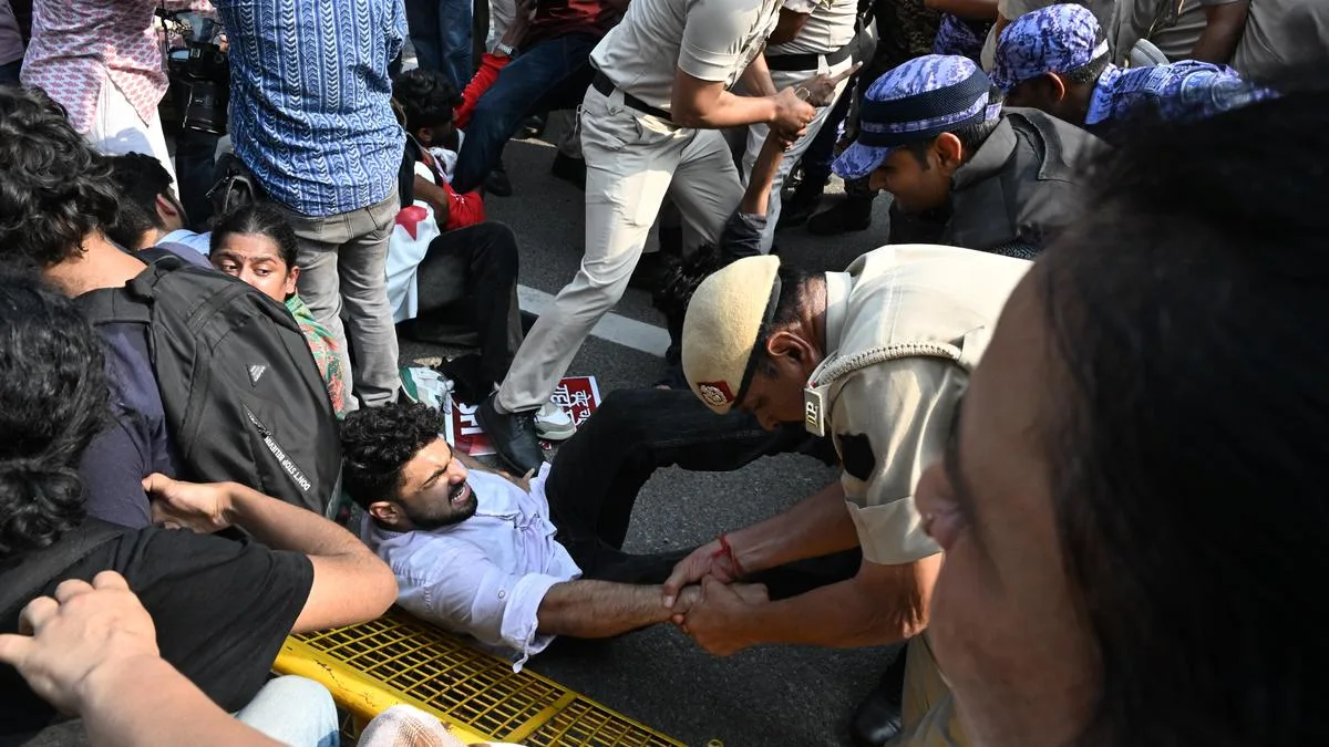 Anti-CEC protest: Delhi Police registers at least 10 FIRs over assaults on protesters after sustained public pressure