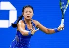 Eala estreia com grande atuação, Badosa e Kasatkina têm jogo suspenso