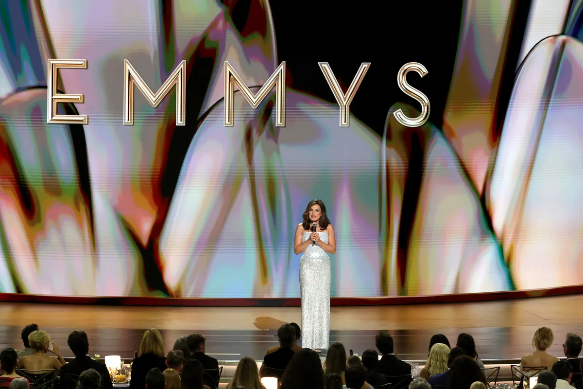 Emmy TV Review: Host Mariska Hargitay Let Down By Skits, Script & Taylor Swift Cameo Way Below ‘Law & Order: SVU’ Star’s Pay Grade