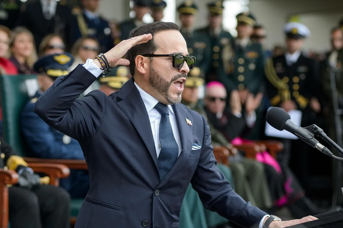 De la Espriella afirma que "la farsa" del plan 'paz total' de negociaciones con grupos armados "ha terminado"