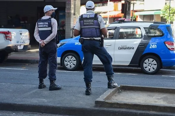 Motorista com sinais de embriaguez é detido durante corrida em Vitória