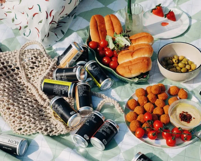 Are there any drinkable canned cocktails?