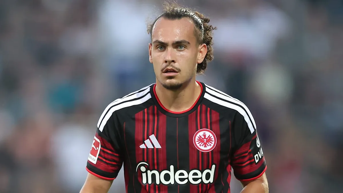 Theate schon weg - Auch diese zwei Eintracht-Stars auf dem Absprung!