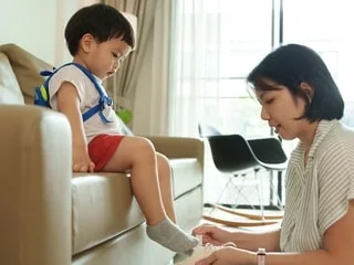 On chausse du 31, du 37 ou du 45 : pourquoi ne mesure-t-on pas nos pieds en centimètres ?