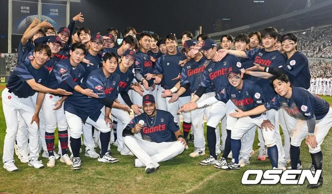 '3년 600안타' 누구도 보지 못한 숫자…'세계 1위' 안타왕, 이런 선수가 재계약 논란 있었다니