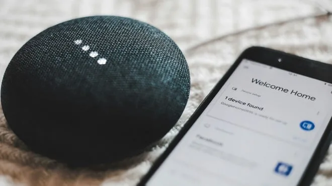Google Home adota padrão MCP para permitir controle de casa inteligente por agentes de IA