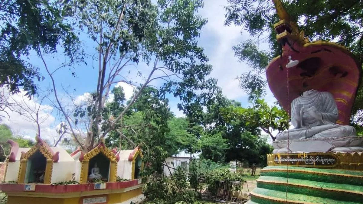 Myanmar military strike kills 14 at monastery: rebels