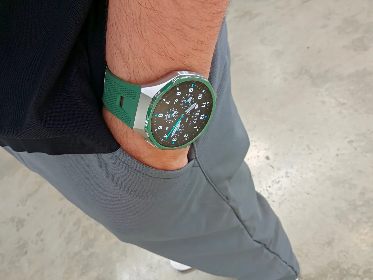 Huawei lança smartwatch com preço agressivo, tablet, fone e celulares
