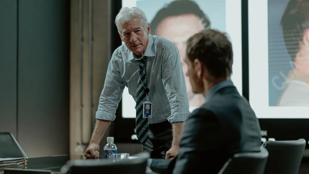 “The Agency” sur Canal+ : pourquoi le remake US du "Bureau des légendes" est un ersatz tout nul