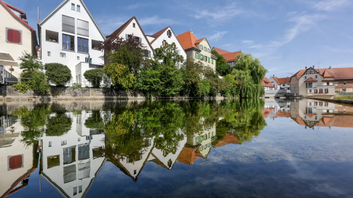 Immobilienfinanzierung: Kreditvolumen für Wohnungen und Häuser steigt auf 50 Milliarden Euro