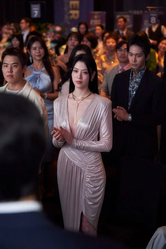 '성시경 열애설 부인' 미요시 아야카, 건강 악화로 '타짜4' 제작보고회 불참