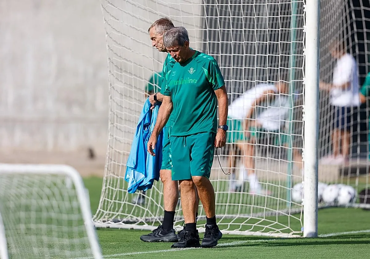 Pellegrini, sobre la salida de Pablo García del Betis: «Él quería irse»