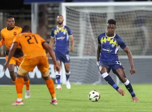 Ngwenya on the brink of PSL history after seventh straight goal