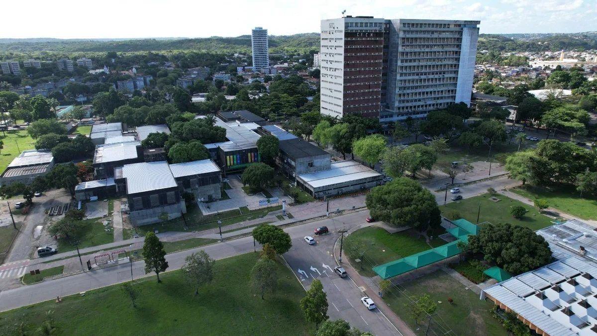 O que se sabe sobre os três incêndios que aconteceram na UFPE em oito dias