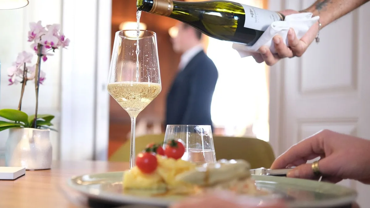 Schwaches erste Jahreshälfte: Geschäft für Hotels und Gastronomie schrumpft