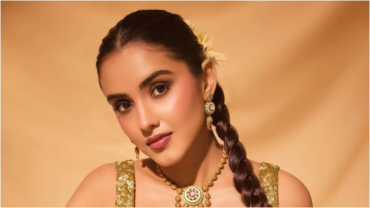 Malavika left visibly annoyed after being asked "Did you like beef?