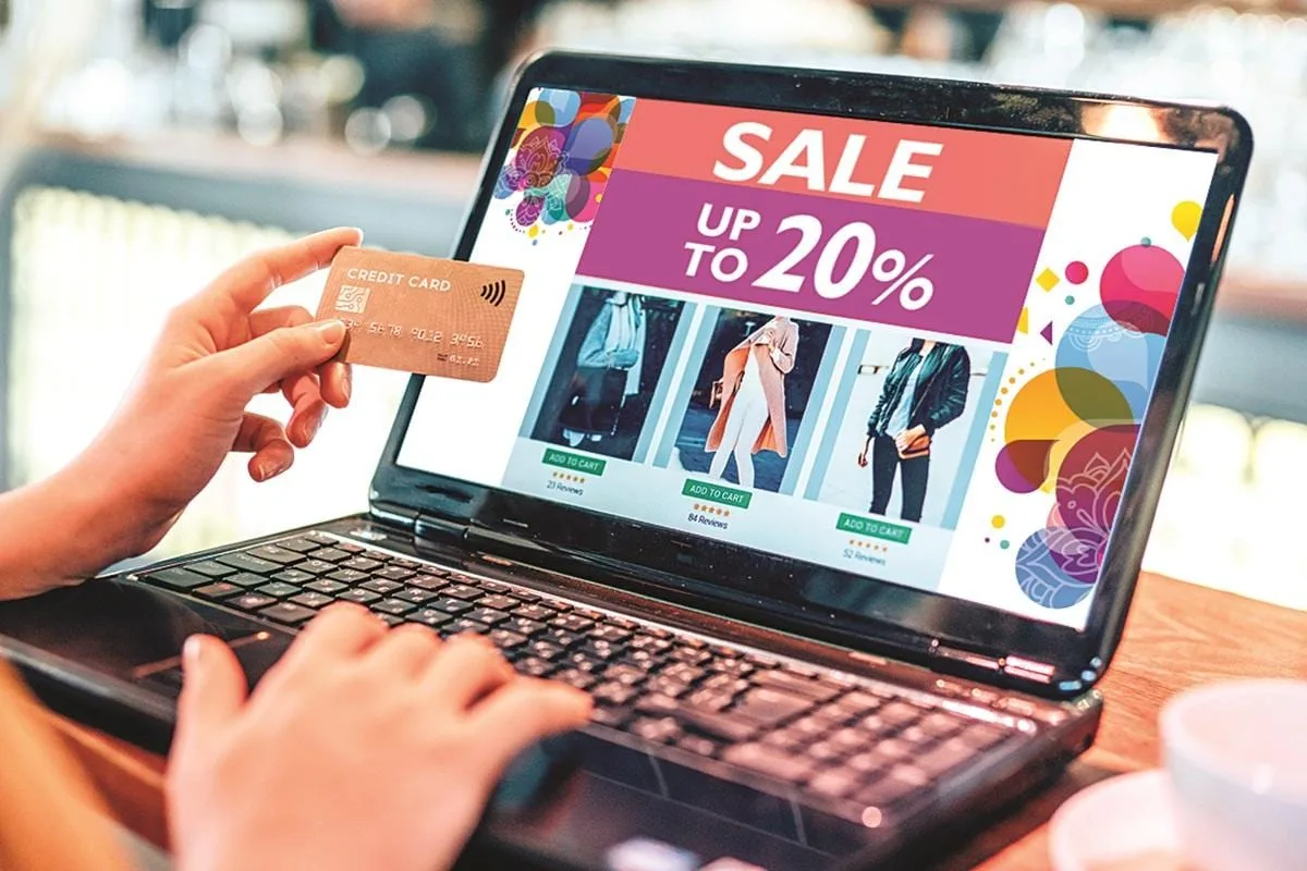 Fashion qcom players expand inventory, store networks ahead of festive rush