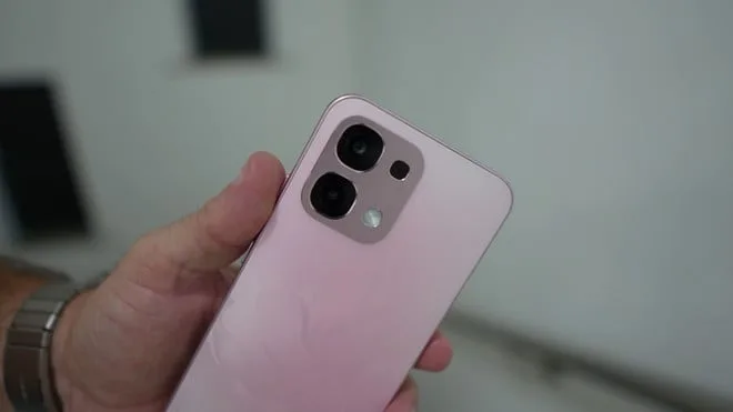 OPPO A6 Pro 5G melhora marca do antecessor com bateria enorme | Teste de bateria oficial