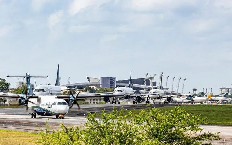 Azul terá 214 voos extras no Recife na temporada de verão