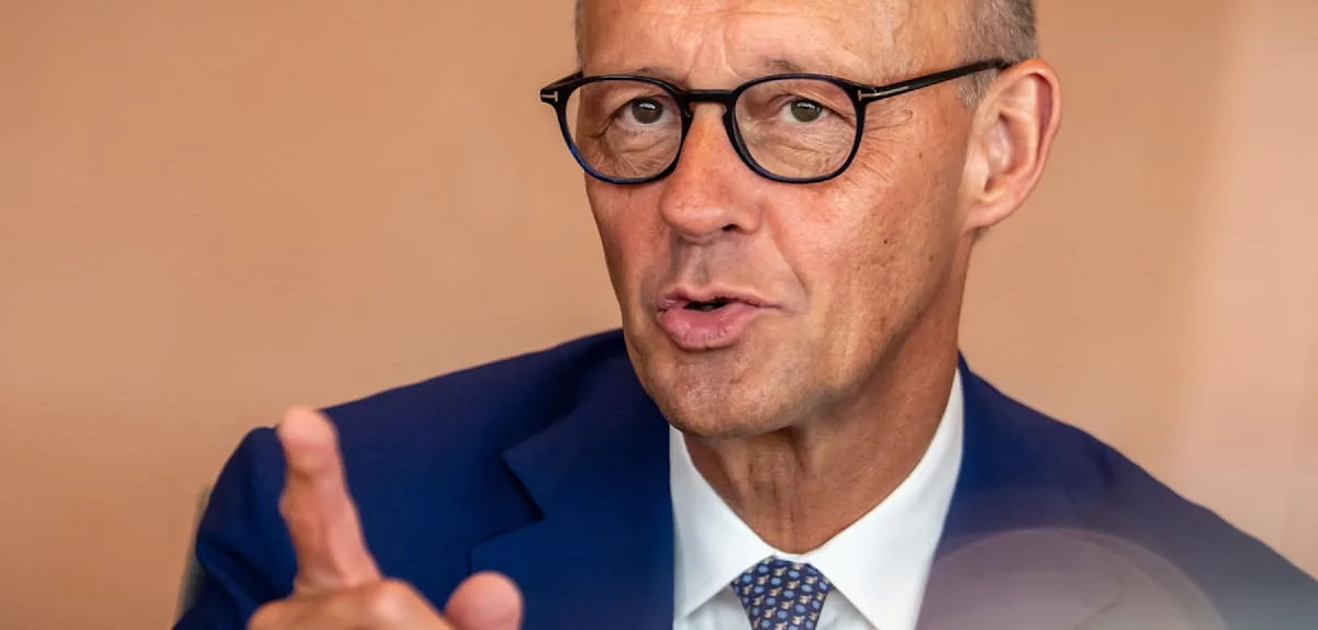 „Willkommen im Team“ – Merz beendet Personalrochade und holt Olympiasieger in die Regierung