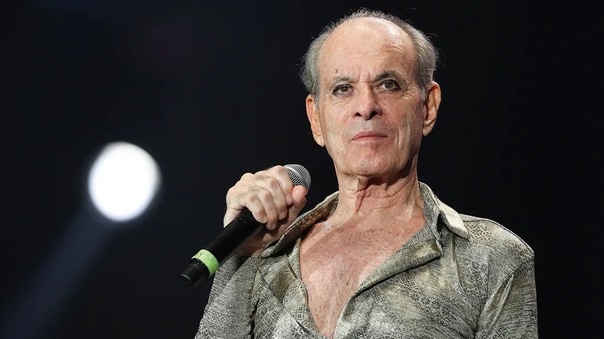 Aos 85 anos, Ney Matogrosso anuncia nova turnê: “Sempre atravessei os limites”