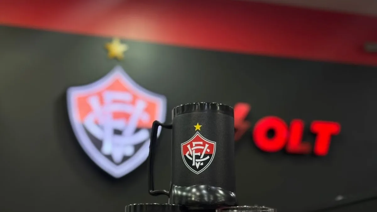 Vitória transforma bar em ponto de encontro para jogo contra o Vasco