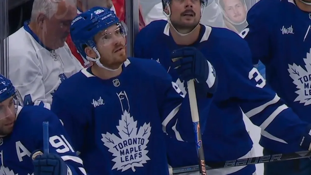 Darren Raddysh nets first shot as member of Maple Leafs