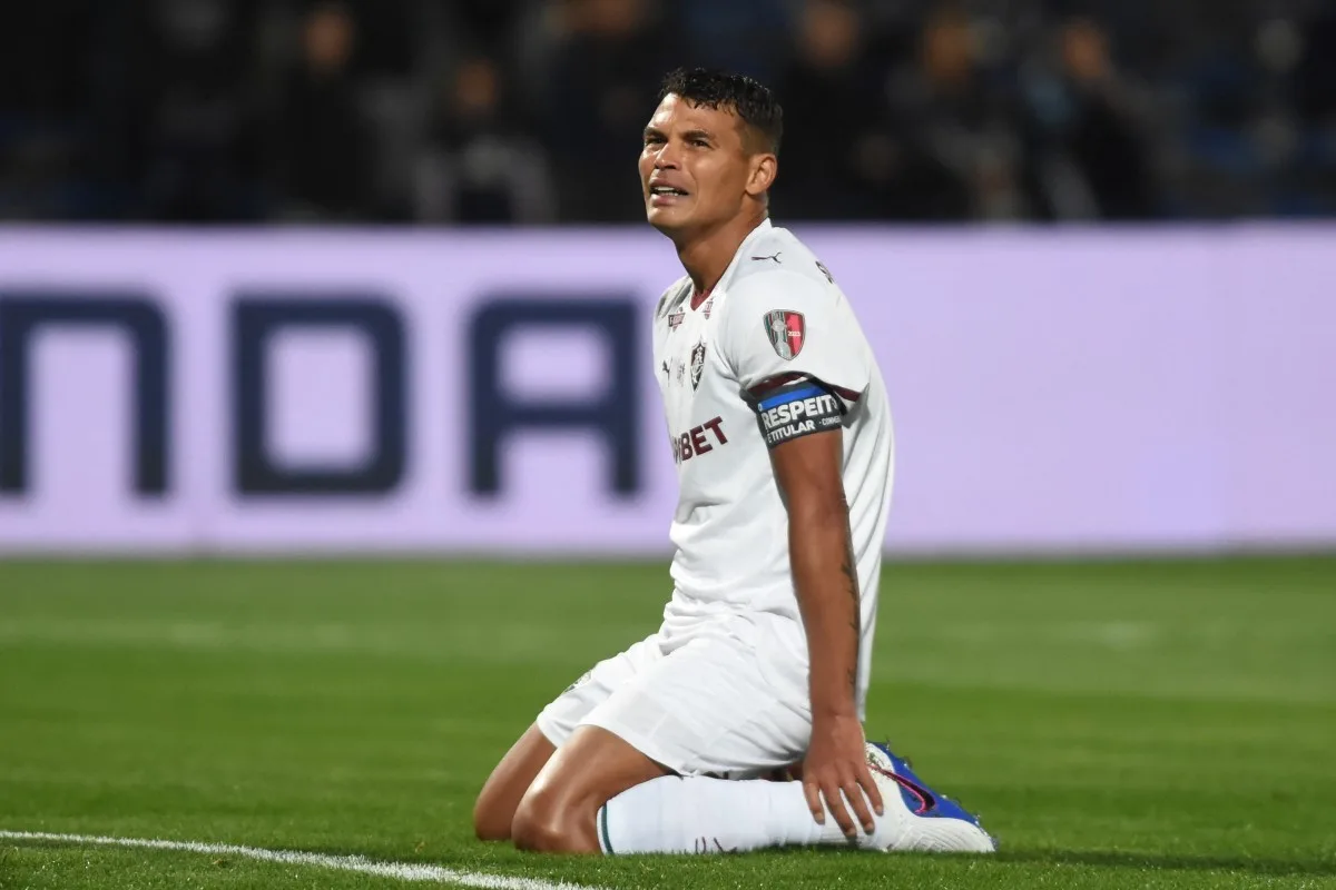 Thiago Silva explica sugestão que deu a Marcão e gerou gol do Fluminense sobre o Rivadavia