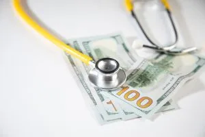 STJ vai decidir se demora injustificada equivale a negativa indevida da operadora