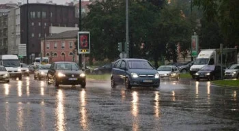 IPMA coloca 14 distritos em aviso amarelo por risco de chuva e trovoada