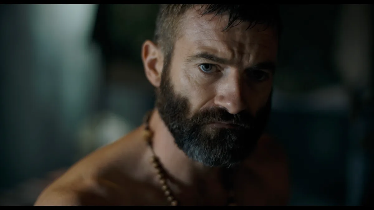 ‘The Last Photograph’ Review: DC’s Zack Snyder Comes Back Down To Earth With A Violent But Surprisingly Human Action Drama – Toronto Film Festival