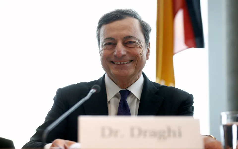 Draghi cria grupo de elite para acelerar as reformas económicas da Europa