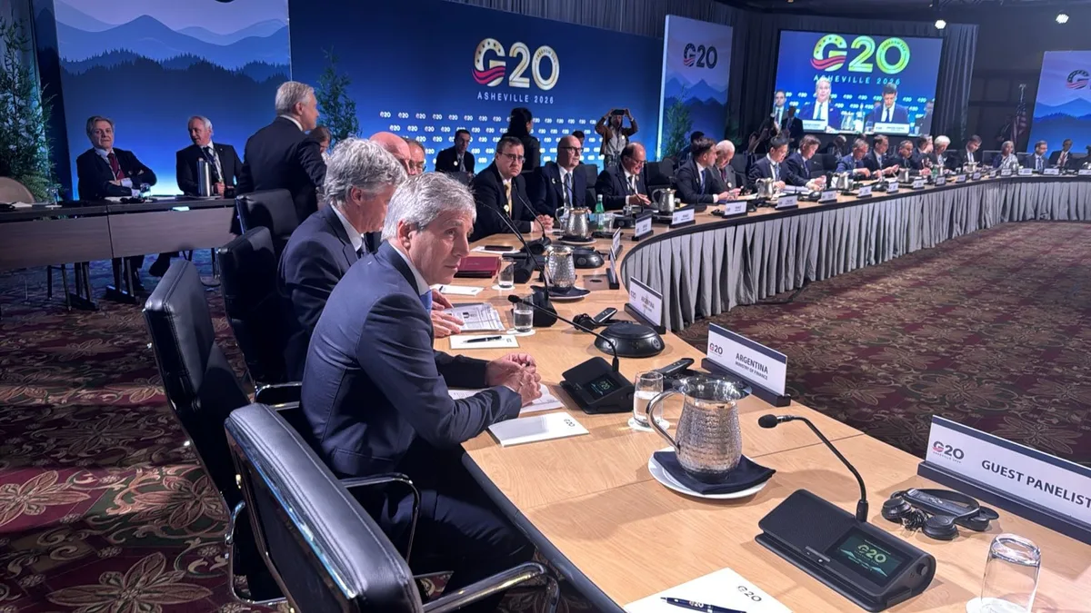 G20 de Estados Unidos: comenzó el encuentro de ministros de Economía y Caputo se reunirá con el secretario del Tesoro, Scott Bessent