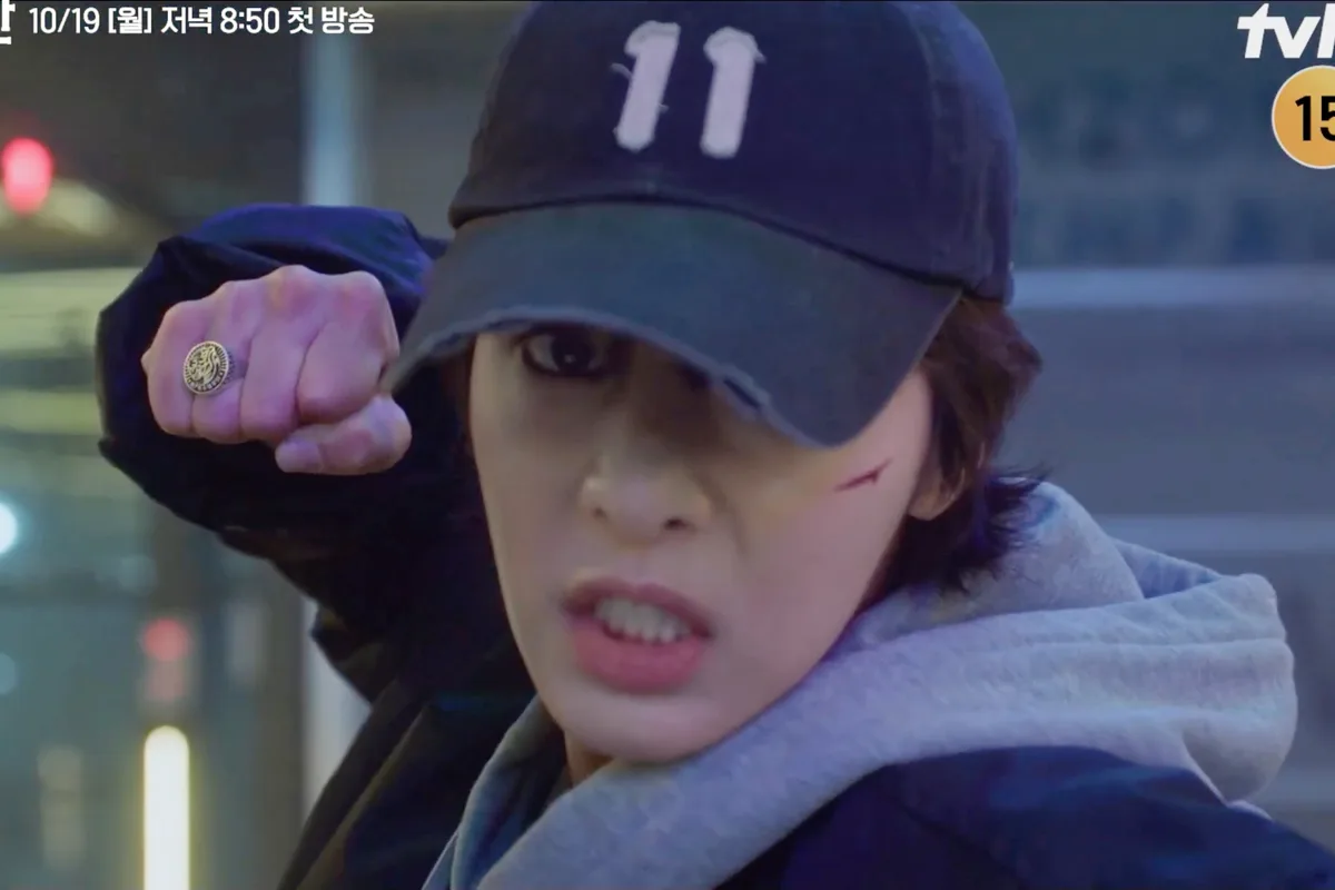 Watch: Seol In Ah Takes Down Bad Guys With Ease In “Love In Disguise” Preview