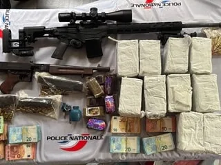 11,4 kg de drogue, plus de 15 000 € et deux armes saisis à Brest : un homme arrêté