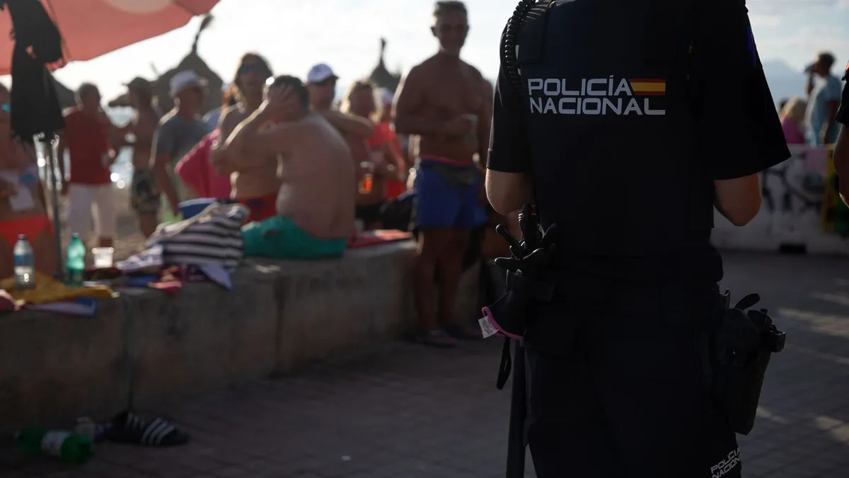 Polizei als Freund und Helfer: Geldbörse auf Mallorca verloren - Kieler Polizei hilft