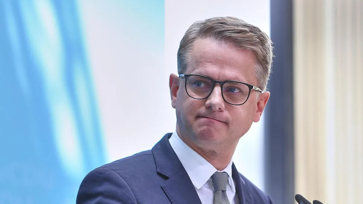 Carsten Linnemann: Renten-Einschnitte für Pflegende? Neuer Gesundheitsminister stellt Pläne infrage