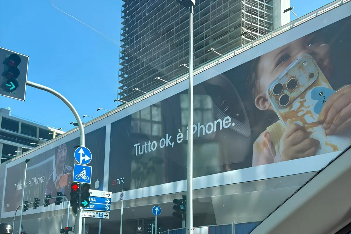 Un iPhone dans les mains d’un bébé : Apple fait scandale avec sa nouvelle pub