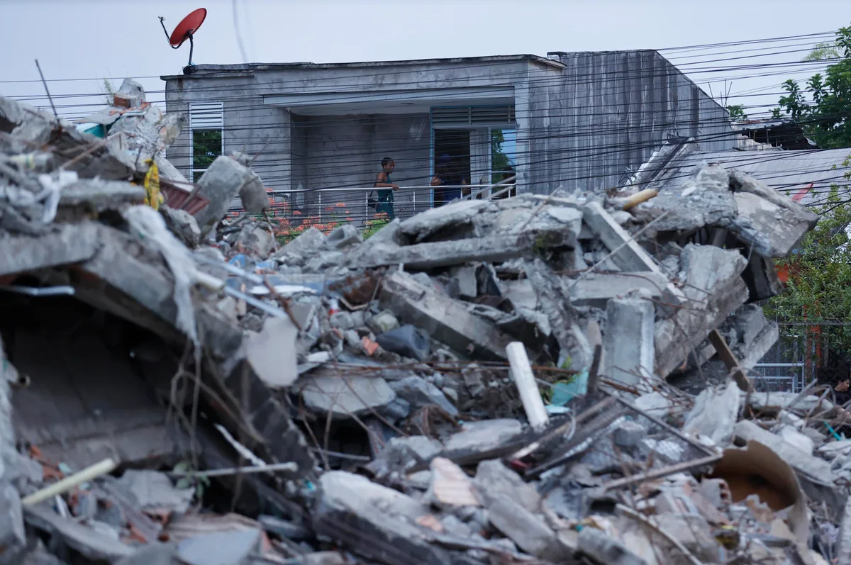 Pasadas 72 horas desde el terremoto en Colombia, la "ventana de vida" se hace más estrecha