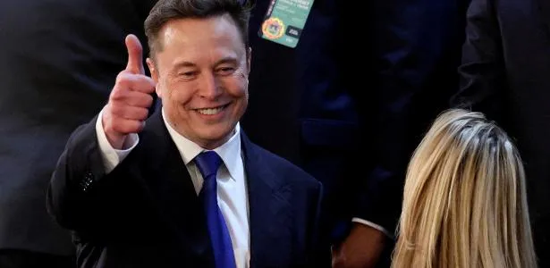 Altman e Musk concordam com CEO da Anthropic sobre desacelerar desenvolvimento da IA