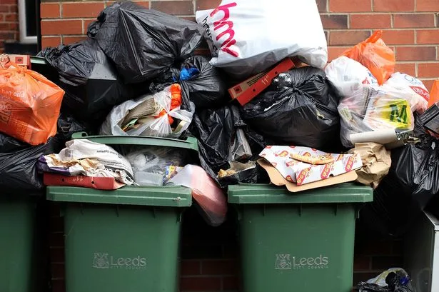 Bin man finally settles why bins aren't collected when lid is left open