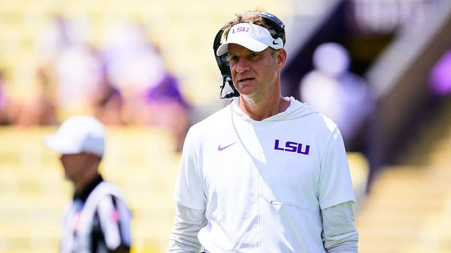LSU might have to sue the SEC if this legal war is expedited, while Dabo Swinney is staying in his 'Lane'