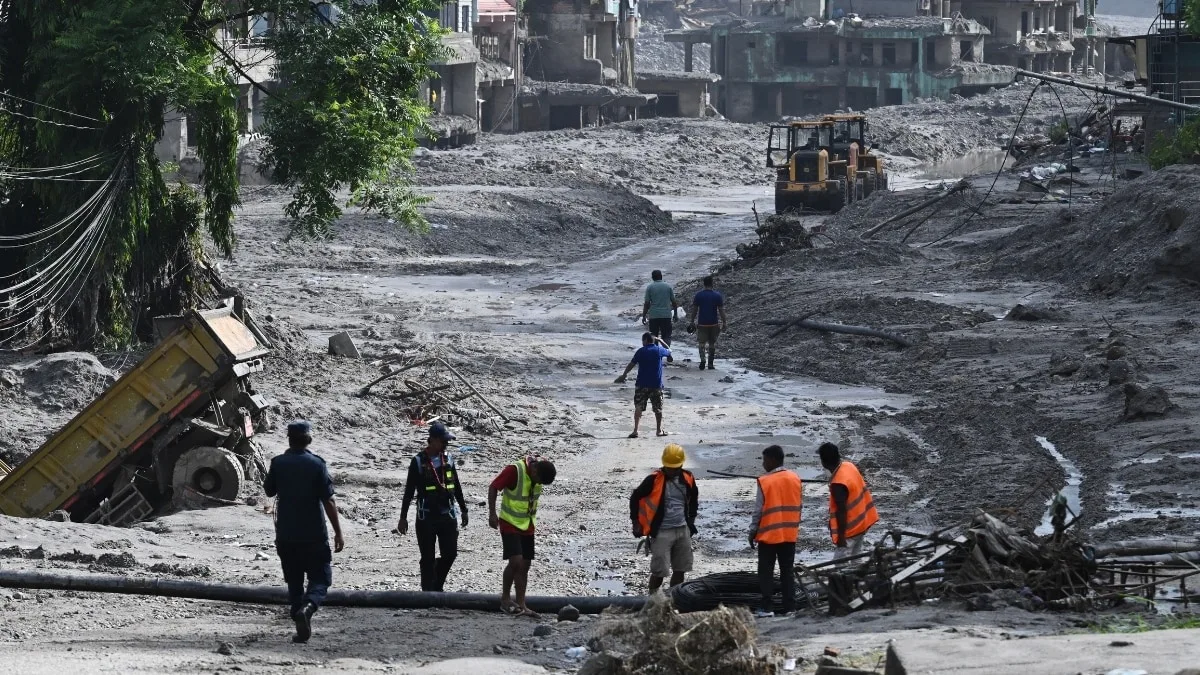 Nepal Flood Live: 962 dead, thousands missing as rescue efforts continue