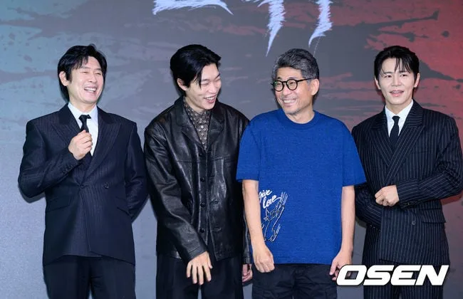 [사진]설경구-류준열-김홍선 감독-이규형,'웃음꽃 만발'