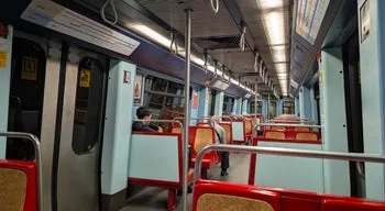 Greve de 24 horas no Metro contra "incumprimentos". Crescem as filas para os autocarros