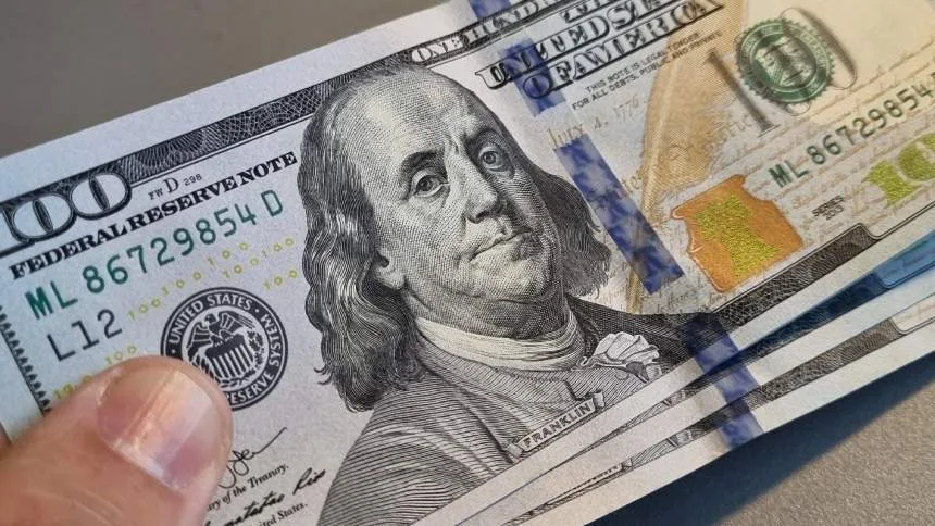 Dólar oficial volvió a subir y el euro superó nueva barrera: Así se cotizaron este 20Ago